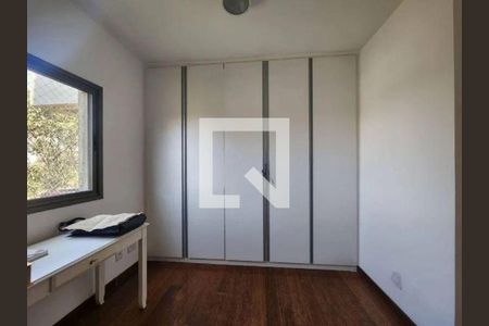Apartamento para alugar com 4 quartos, 345m² em Vila Progredior, São Paulo