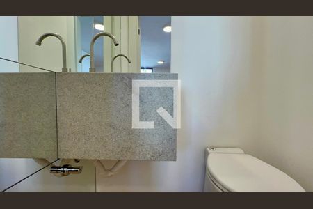 Lavabo de apartamento à venda com 3 quartos, 134m² em Cerqueira César, São Paulo
