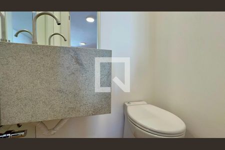 Lavabo de apartamento à venda com 3 quartos, 134m² em Cerqueira César, São Paulo