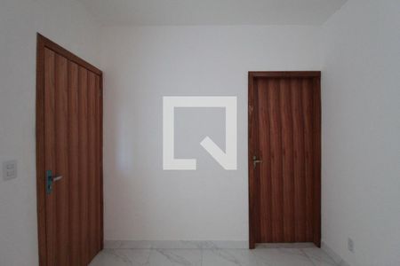 Sala de casa para alugar com 3 quartos, 60m² em Santa Martinha, Ribeirão das Neves