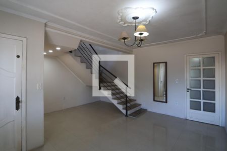 Sala 1 de casa à venda com 4 quartos, 233m² em Igara, Canoas