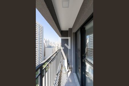 Varanda de kitnet/studio para alugar com 1 quarto, 24m² em Santa Cecilia, São Paulo