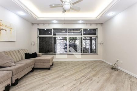 Sala 1 de casa para alugar com 3 quartos, 280m² em Vila Gomes Cardim, São Paulo