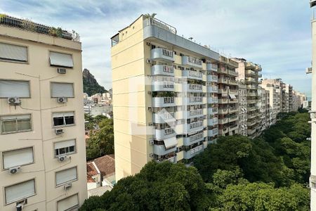 Sala de apartamento à venda com 4 quartos, 100m² em Copacabana, Rio de Janeiro