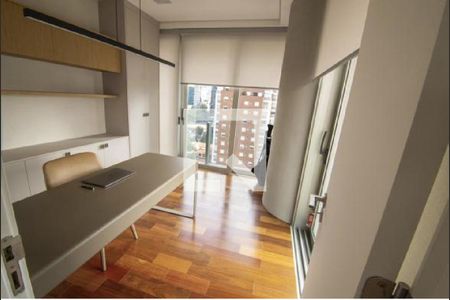 Escritório de apartamento à venda com 4 quartos, 335m² em Itaim Bibi, São Paulo