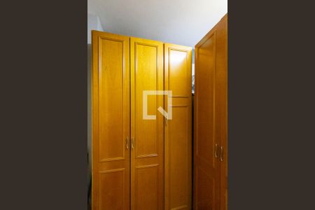 Quarto 2 de apartamento para alugar com 2 quartos, 70m² em República, São Paulo