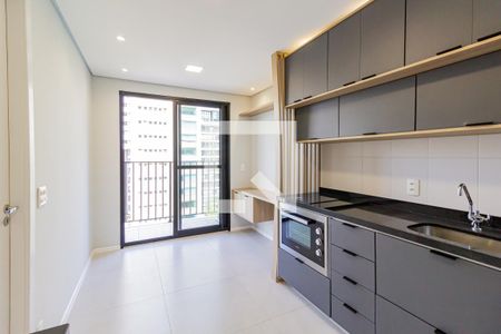 Sala/Cozinha de apartamento para alugar com 1 quarto, 25m² em Campo Belo, São Paulo