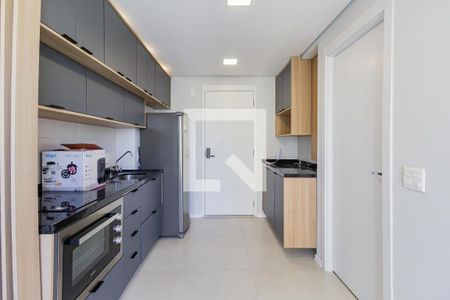 Sala/Cozinha de apartamento para alugar com 1 quarto, 25m² em Campo Belo, São Paulo