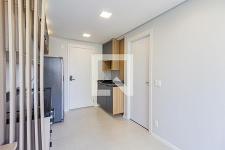 Sala/Cozinha de apartamento para alugar com 1 quarto, 25m² em Campo Belo, São Paulo