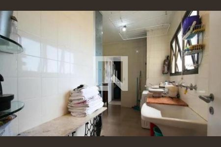 Apartamento à venda com 3 quartos, 156m² em Vila Nova Conceição, São Paulo