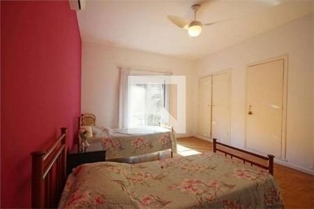 Casa à venda com 3 quartos, 280m² em Vila Madalena, São Paulo