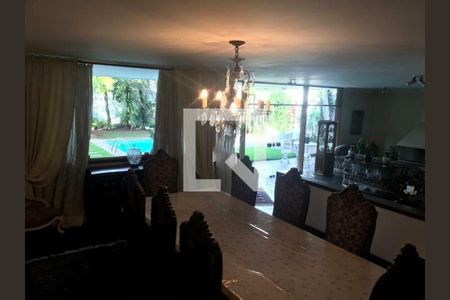 Casa à venda com 4 quartos, 550m² em Jardim Guedala, São Paulo