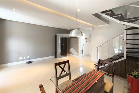 Sala de casa de condomínio à venda com 3 quartos, 87m² em Engordadouro, Jundiaí