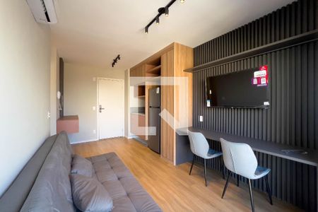 Sala e cozinha de apartamento à venda com 1 quarto, 33m² em Vila Mariana, São Paulo