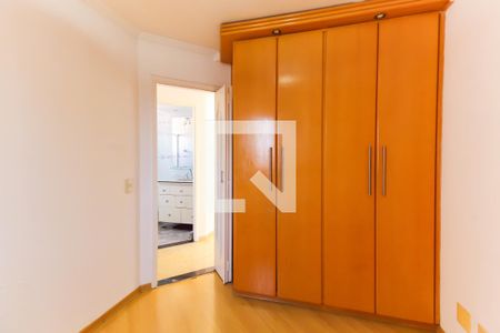 Quarto 1 de apartamento à venda com 2 quartos, 55m² em Vila Bertioga, São Paulo