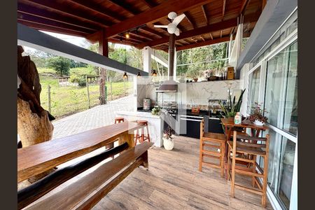 Churrasqueira de casa à venda com 3 quartos, 1500m² em Jardim Sagrado Coracao de Jesus, Jundiaí