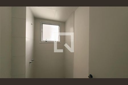 Banheiro de apartamento à venda com 3 quartos, 54m² em Vila Rio Branco, Jundiaí