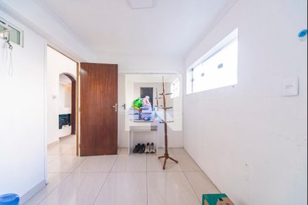 Quarto de Serviço de casa à venda com 5 quartos, 328m² em Jardim Stella, Santo André