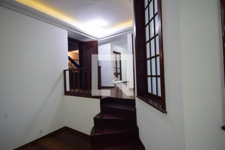 Sala  de casa de condomínio para alugar com 2 quartos, 1200m² em Itanhangá, Rio de Janeiro