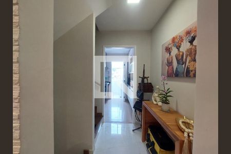 Entrada de casa de condomínio para alugar com 3 quartos, 163m² em Vila do Castelo, São Paulo