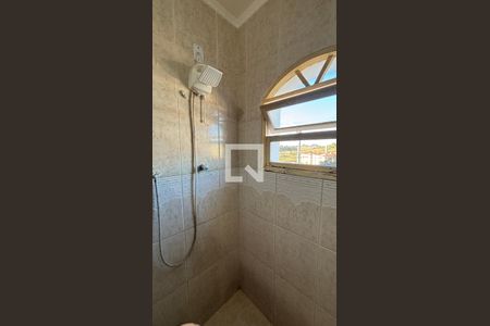 Banheiro de casa para alugar com 3 quartos, 198m² em Jardim Ipanema, Santo André