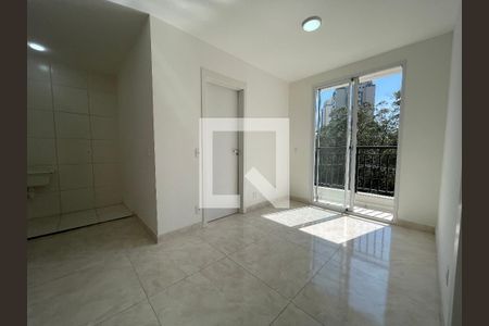 Sala de apartamento para alugar com 2 quartos, 35m² em Jardim Peri Peri, São Paulo