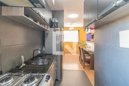 Cozinha de apartamento à venda com 2 quartos, 40m² em Cavalhada, Porto Alegre