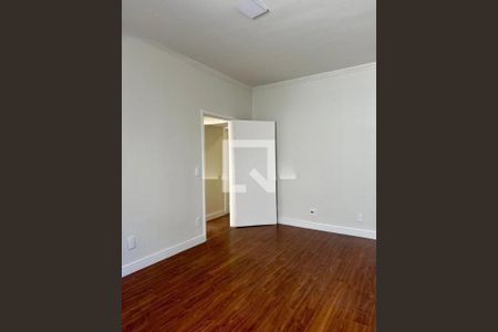 Casa à venda com 3 quartos, 160m² em Vila Joaquim Inacio, Campinas