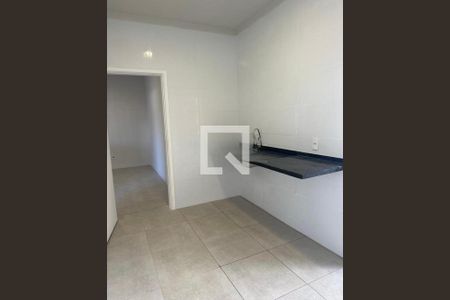 Casa à venda com 3 quartos, 160m² em Vila Joaquim Inacio, Campinas