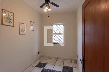 Escritório de casa à venda com 4 quartos, 312m² em Jardim Nova Europa, Campinas