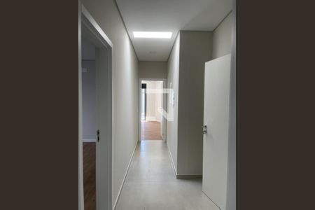 Casa à venda com 3 quartos, 200m² em Swiss Park, Campinas