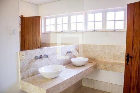 Casa à venda com 4 quartos, 488m² em Cidade Universitária, Campinas