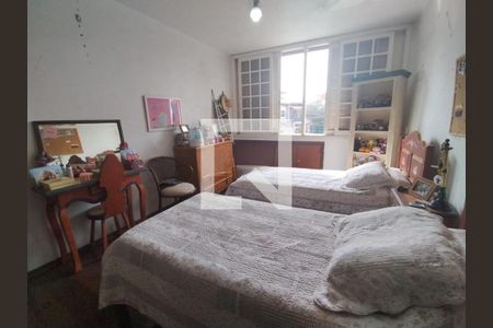 Casa à venda com 4 quartos, 430m² em Vila Brandina, Campinas
