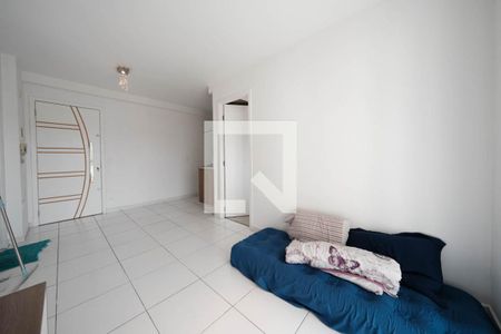 Sala/Cozinha de apartamento à venda com 2 quartos, 50m² em Jardim Santa Teresinha, São Paulo