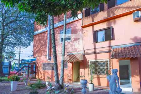 Fachada de casa de condomínio para alugar com 2 quartos, 134m² em Centro, Canoas