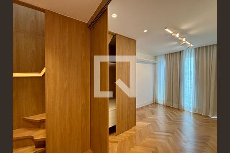 Sala 1 de apartamento à venda com 2 quartos, 165m² em Humaitá, Rio de Janeiro