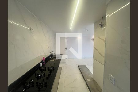 Cozinha de apartamento à venda com 2 quartos, 64m² em Parada Inglesa, São Paulo