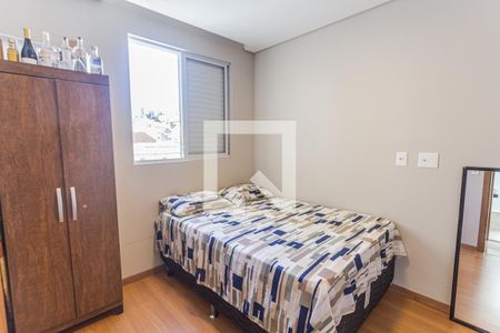 Quarto  de apartamento à venda com 2 quartos, 65m² em Santa Efigênia, Belo Horizonte