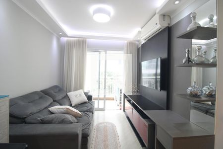Sala de apartamento à venda com 2 quartos, 61m² em Vila Isa, São Paulo