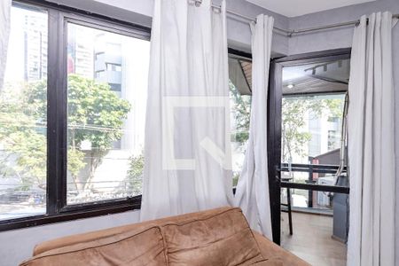 Sala de apartamento para alugar com 1 quarto, 70m² em Cidade Monções, São Paulo