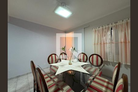 Sala de Jantar de casa à venda com 3 quartos, 183m² em Parque Gerassi, Santo André