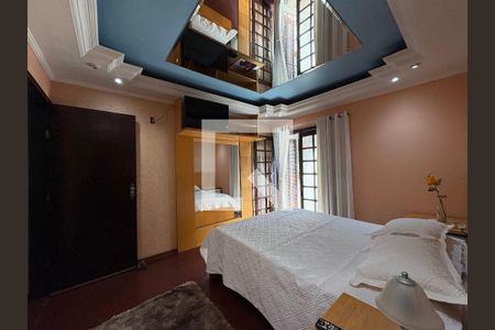 Suite de casa à venda com 3 quartos, 183m² em Parque Gerassi, Santo André