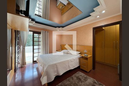 Suite de casa à venda com 3 quartos, 183m² em Parque Gerassi, Santo André