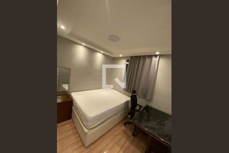 Quarto de casa para alugar com 4 quartos, 140m² em Morada Nova, Contagem