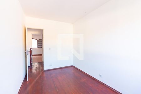 Quarto 2 de casa à venda com 3 quartos, 123m² em Metalúrgicos, Osasco
