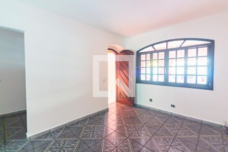 Sala  de casa à venda com 3 quartos, 123m² em Metalúrgicos, Osasco