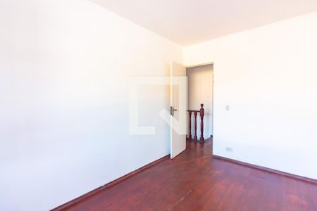 Quarto 2 de casa à venda com 3 quartos, 123m² em Metalúrgicos, Osasco