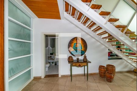 Lavabo 1 de casa à venda com 4 quartos, 700m² em Belvedere, Belo Horizonte