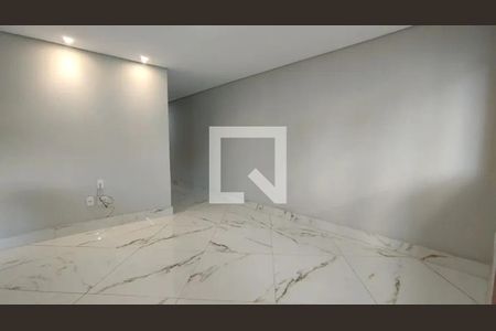 Sala de casa para alugar com 2 quartos, 111m² em Jardim Montanhês, Belo Horizonte