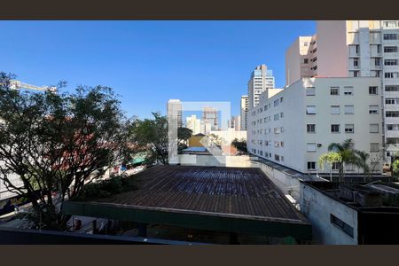 Varanda de kitnet/studio para alugar com 1 quarto, 30m² em Pinheiros, São Paulo